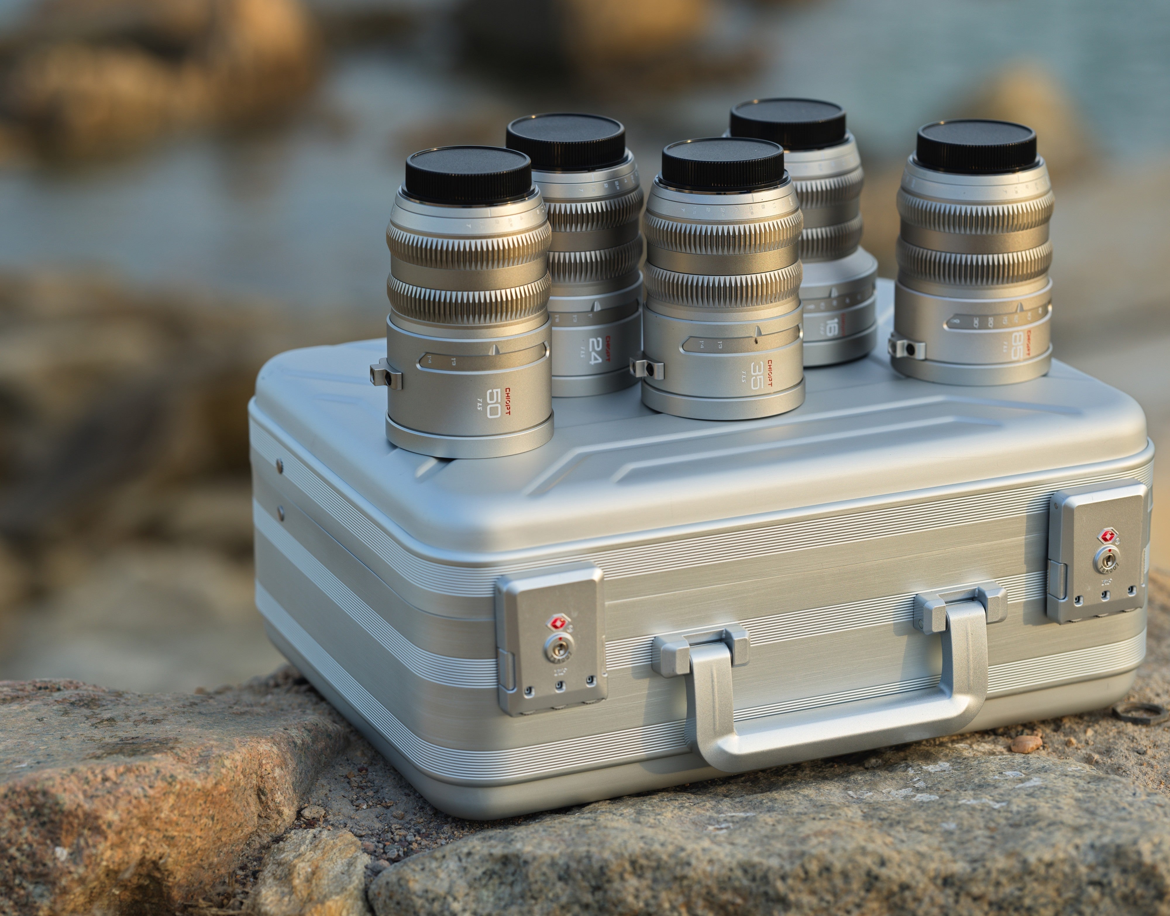 What Professionals Say About AURA Lenses