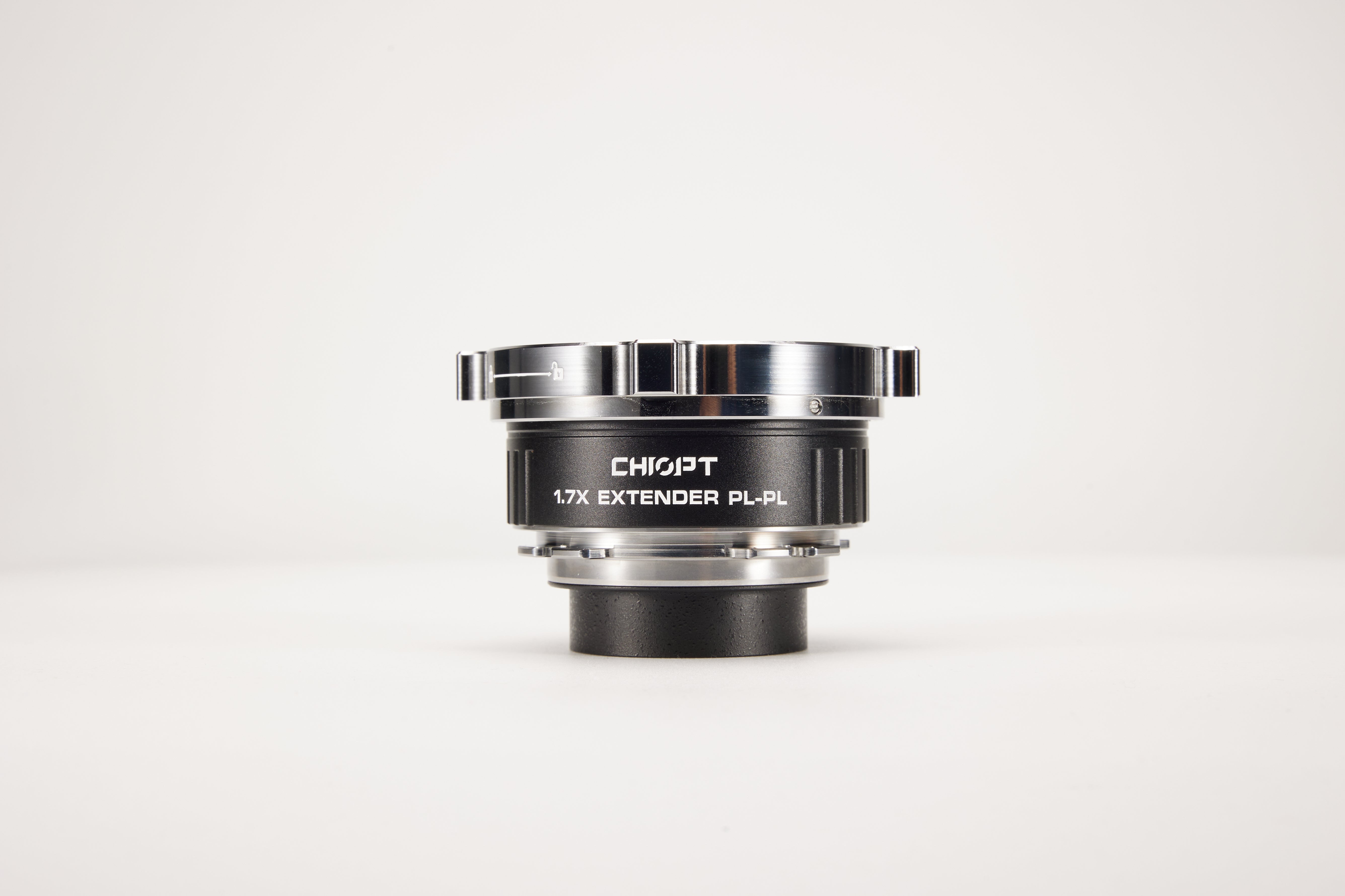 Chiopt 1.7X Extender mounted on cinema lens, increasing focal length and expanding image coverage for professional filmmaking setups.