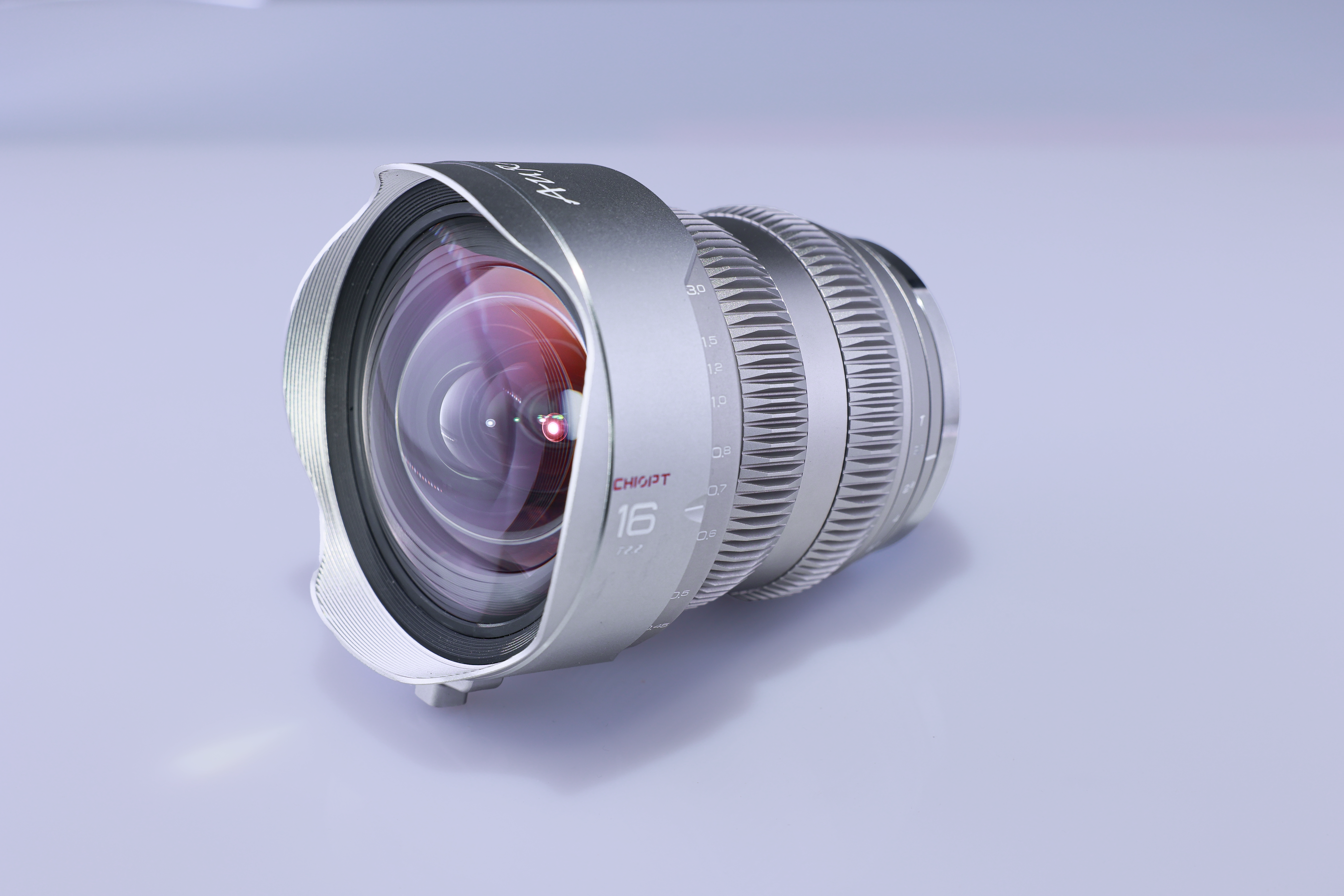 Chiopt Aura Super Speed Prime Lens 16mm T2.2 wide-angle cine lens, professional cinema lens for 8K cameras, full-frame manual focus lens, ideal for filmmaking, video production, low-light shooting, and cinematic storytelling.