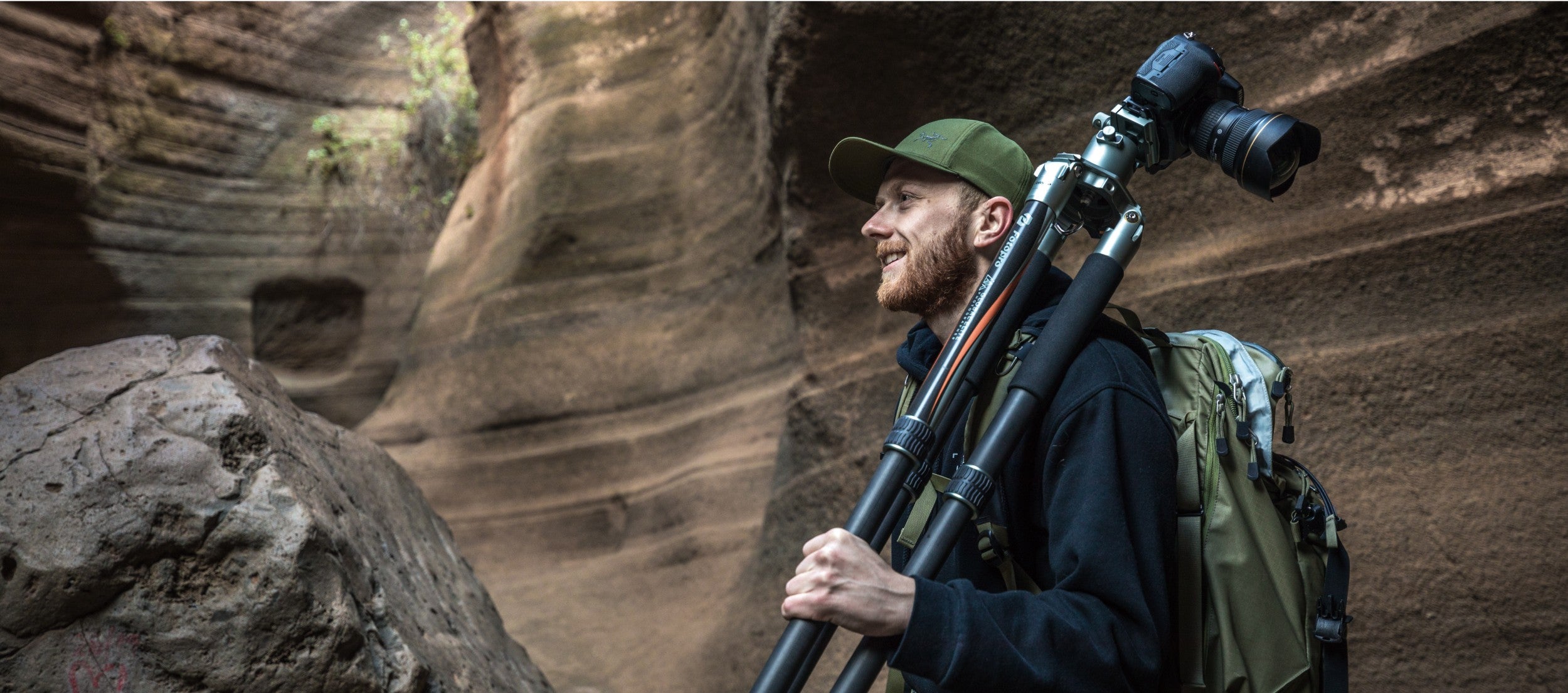 Fotopro high-end camera tripod designed for professional photographers, featuring heavy-duty construction, excellent stability, and versatile adjustments for studio and outdoor photography. By Christian Hoiberg