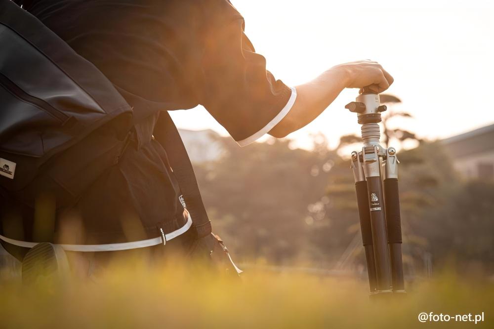 Lightweight carbon fiber tripods from Fotopro T-ROC Series: Fotopro T-ROC One (1.25kg / 2.76lb), Plus (1.49kg / 3.28lb), and Max (1.77kg / 3.90lb) tripods, showing lightweight carbon fiber design ideal for outdoor and travel photography, designed for portability and high performance on the move.