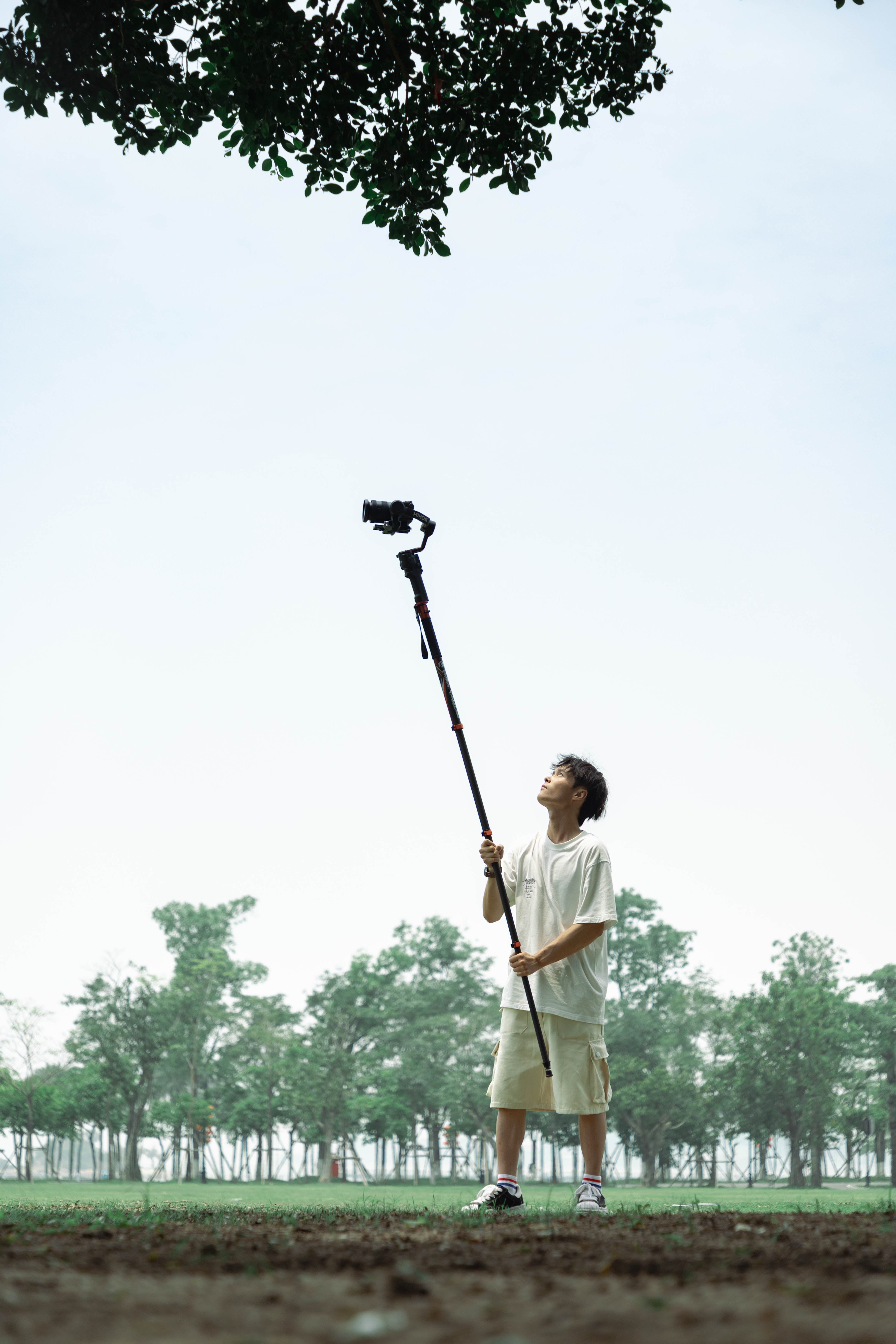 Using Fotopro X-Airfly Mono as an extension pole to shoot from an elevated overhead perspective